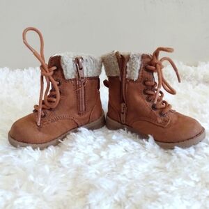 Koala kids unisex size 4 zip up brown boots
